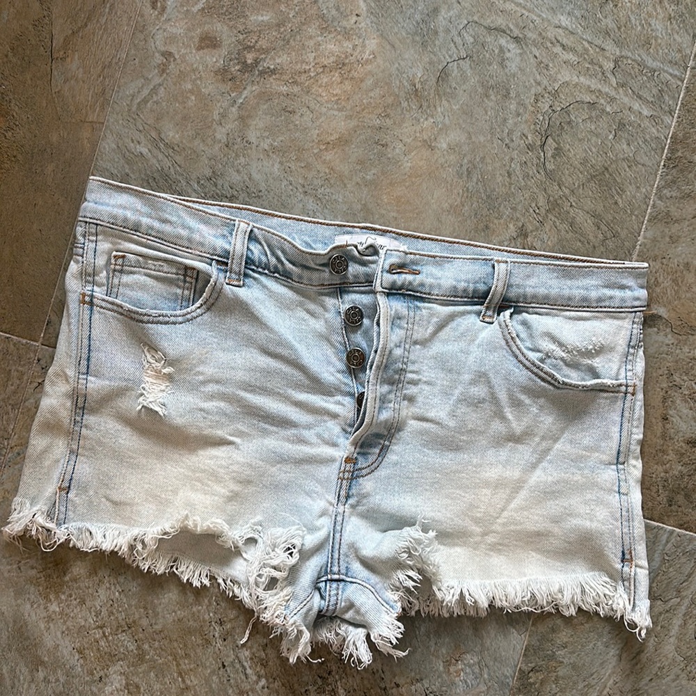 Carly Jean Los Angeles Clementine shorts